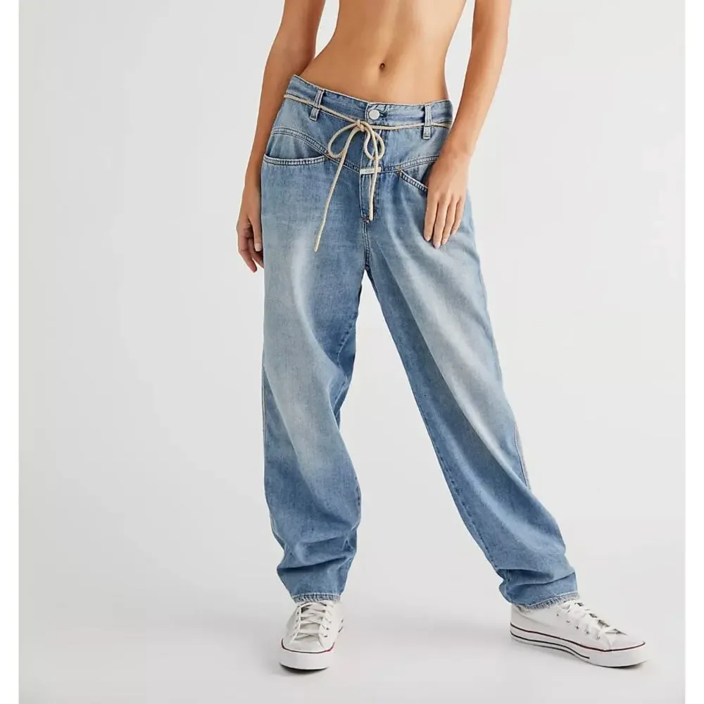 CLOSED Anni Blue Denim High Rise Tapered Leg Ankle Jeans, size 28